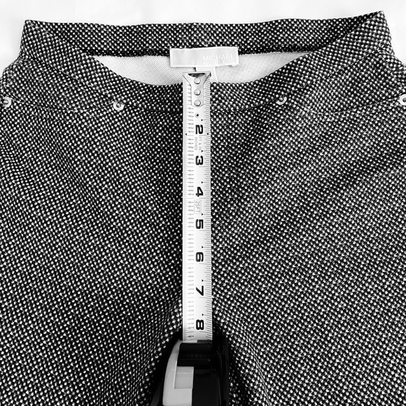 Michael Kors Women’s Leggings size S/P. Petite. Gray & White with 2 Back pockets - Picture 2 of 15
